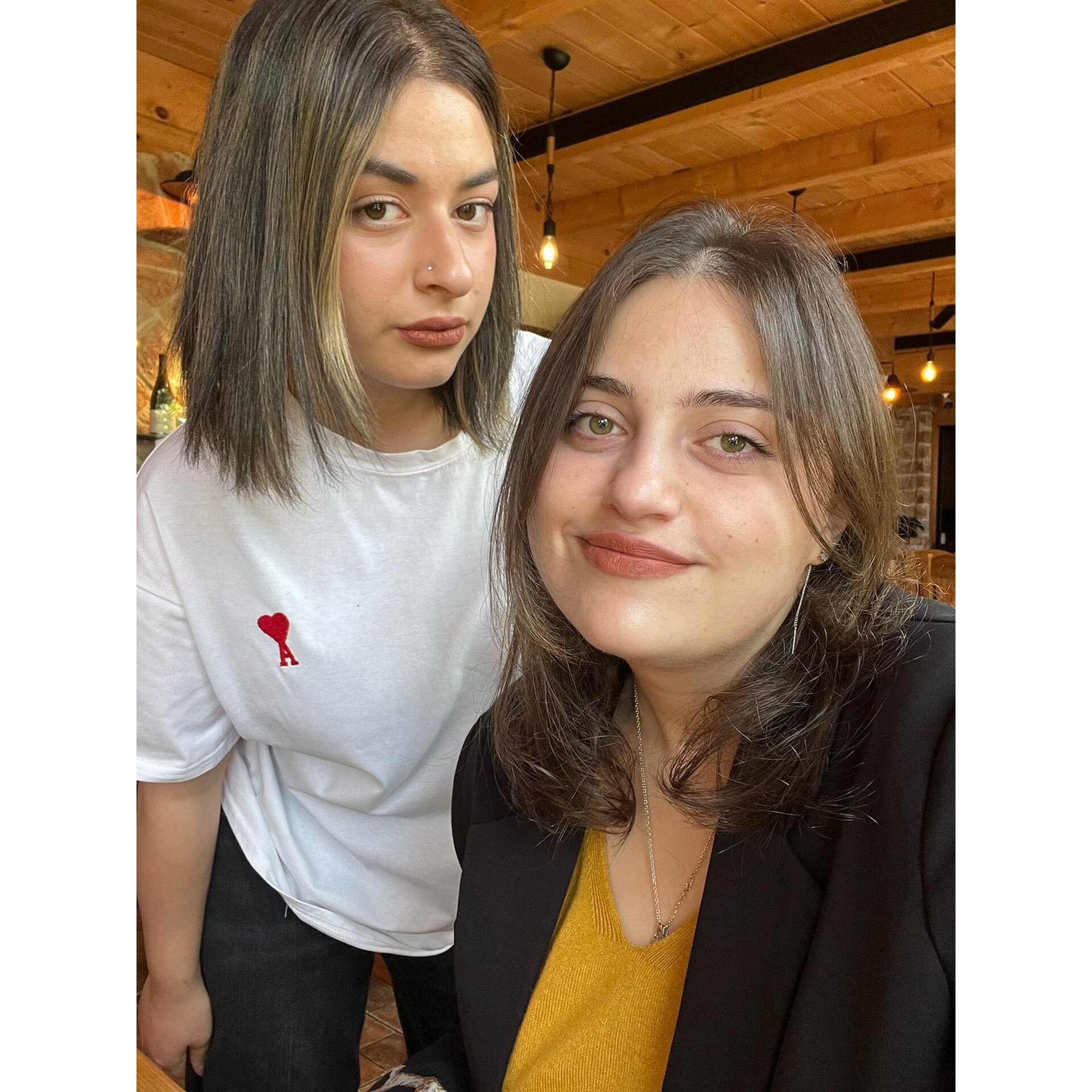 პოსტის ფოტო