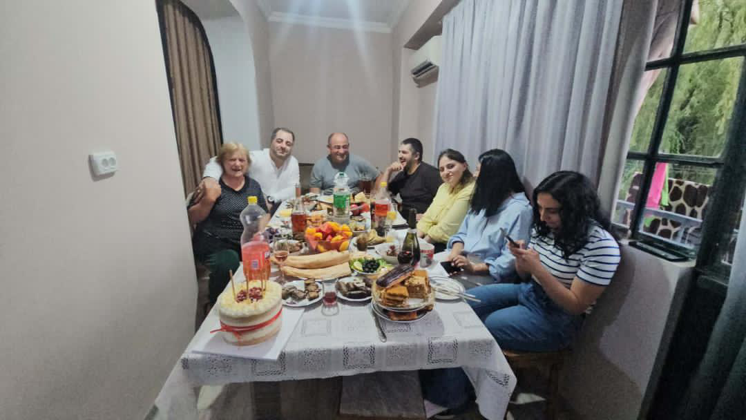 პოსტის ფოტო