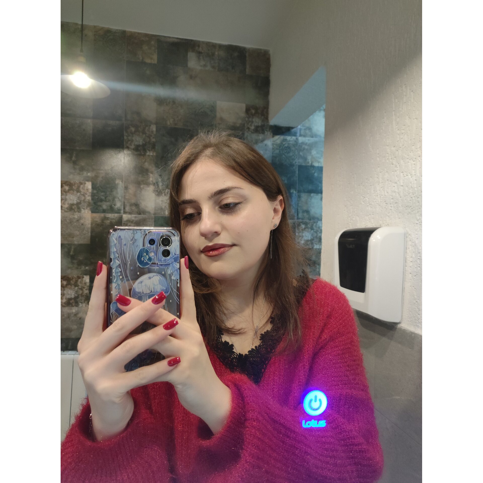 პოსტის ფოტო